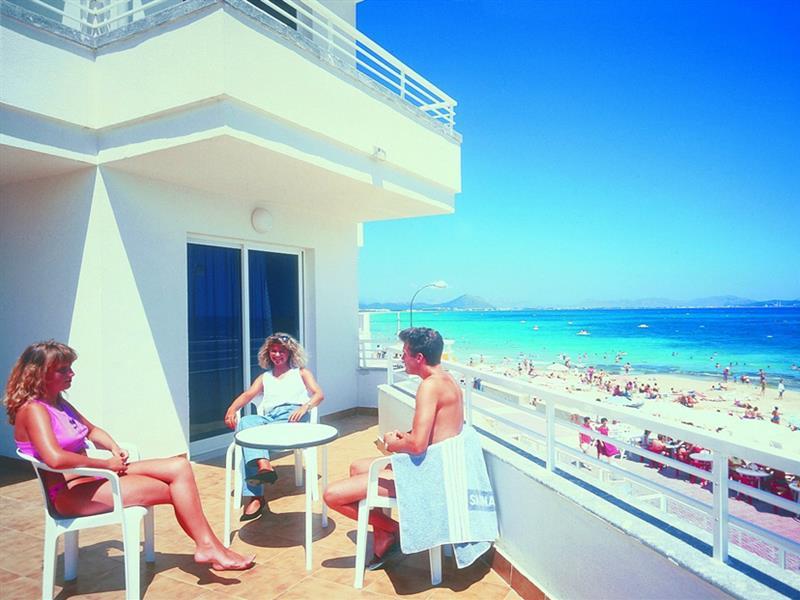 Ses Roquetes Apartment *